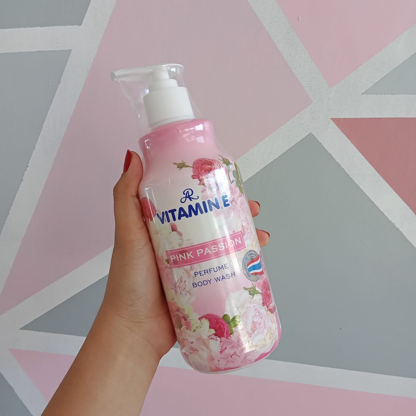 Vitamin E Perfume Body Wash pink pession